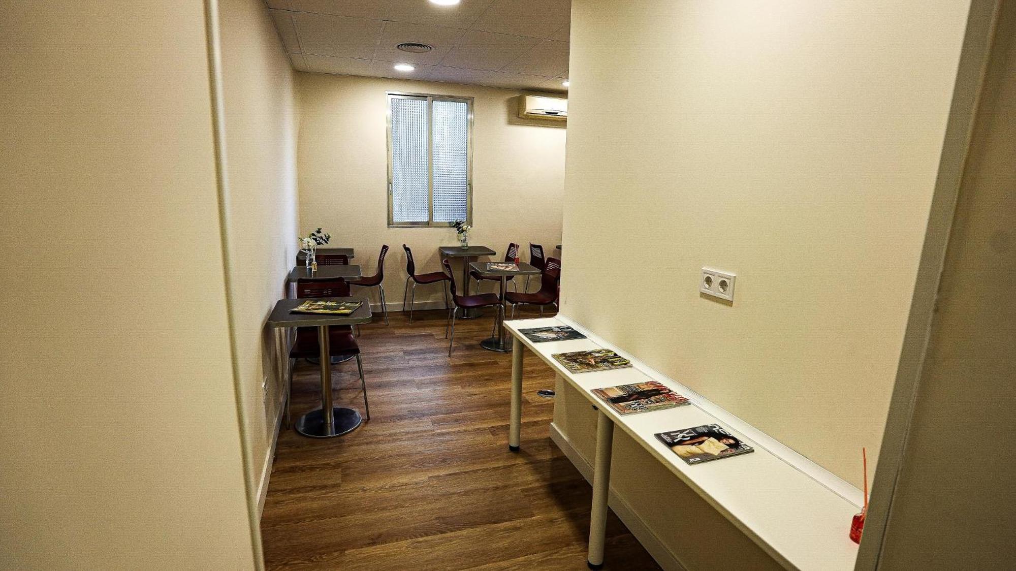 Fit Hostel Мадрид Экстерьер фото